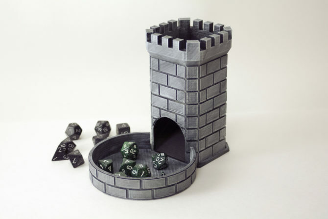 Parhaat 3D-tulostavat Tabletop Fantasy RPG-noppaa-torni 670x447