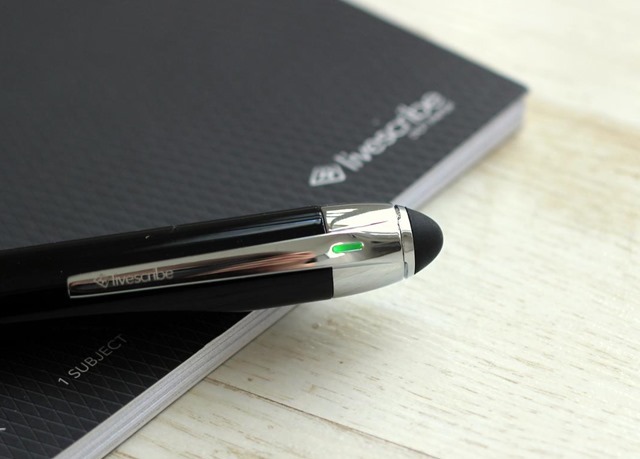 Livescribe-3-led