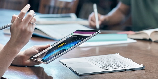 Kirjaudu voittaaksesi oman Microsoftin pintakirjasi rajoitetun ajan Giveaway-pintakirjaamme irrotettuna