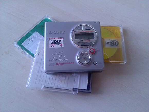 Miksi rakastan edelleen MiniDisciä [mielipide] muo minidisc op4