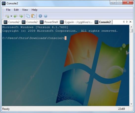 Oletko kyllästynyt Windows 7:n vanhaan komentokehotteeseen? Päivitä konsoliin -kuvakaappaus 11