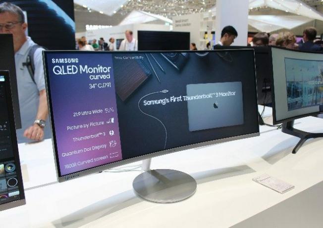 Peli IFA 2018: lla: uutta ja uutta? Samsung CFG70 kaareva QLED-pelimonitori 001 IFA2018 670x472