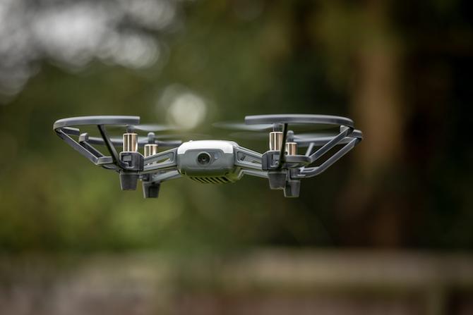 DJI Tello: Kaikkien aikojen pienin drone, ja vain 99 dollaria Tello 8