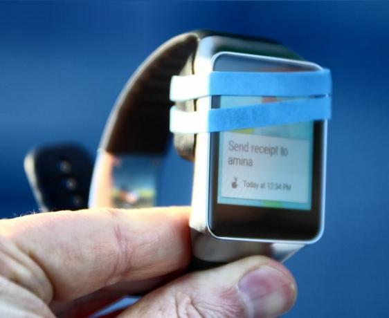samsung gear live rikkoi takaisin kehto