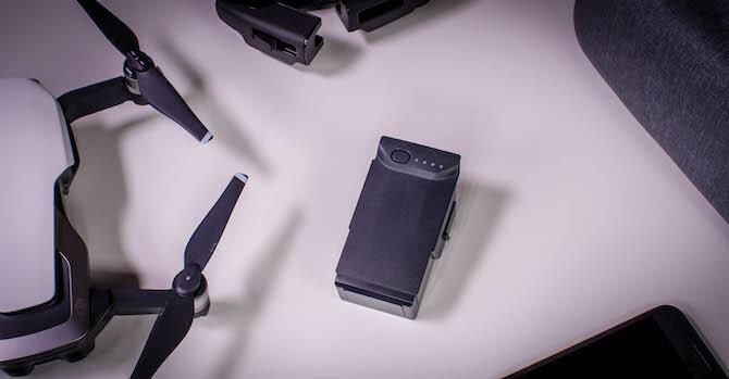 DJI tekee sen taas: Mavic Air tarkistaa Mavic Air -akun