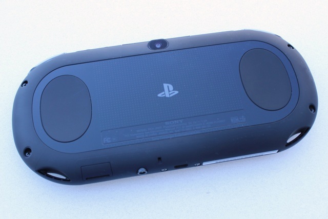 PlayStation Vita Slim -katsaus ja Giveaway playstation vita slim-arvostelu 4