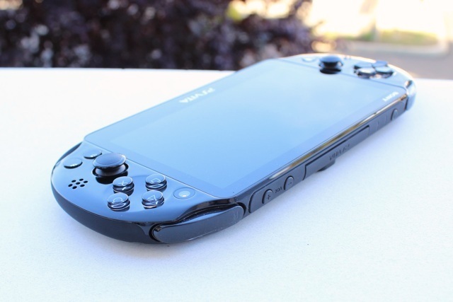 PlayStation Vita Slim -katsaus ja Giveaway PlayStation Vita Slim -arvostelu 6