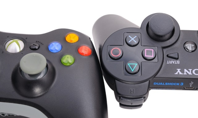 MUO-linux-pelaamiseen gamecontrollers-xbox360-PS4