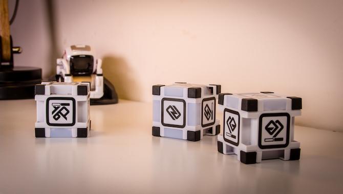 Tällä lelu-robotilla on oma elämänsä: Anki Cozmo Review Cozmo 3